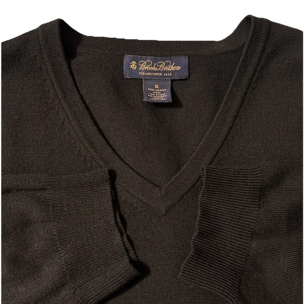 Brooks Brothers Men’s Merino Wool Blend V-Neck Sweater Size XL Black Long Sleeve